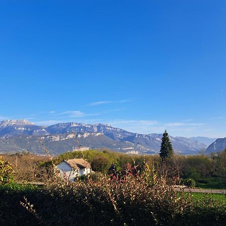Adorelys Sejour Bien Etre - Spa Et Massage Saint-Cassien  Екстер'єр фото